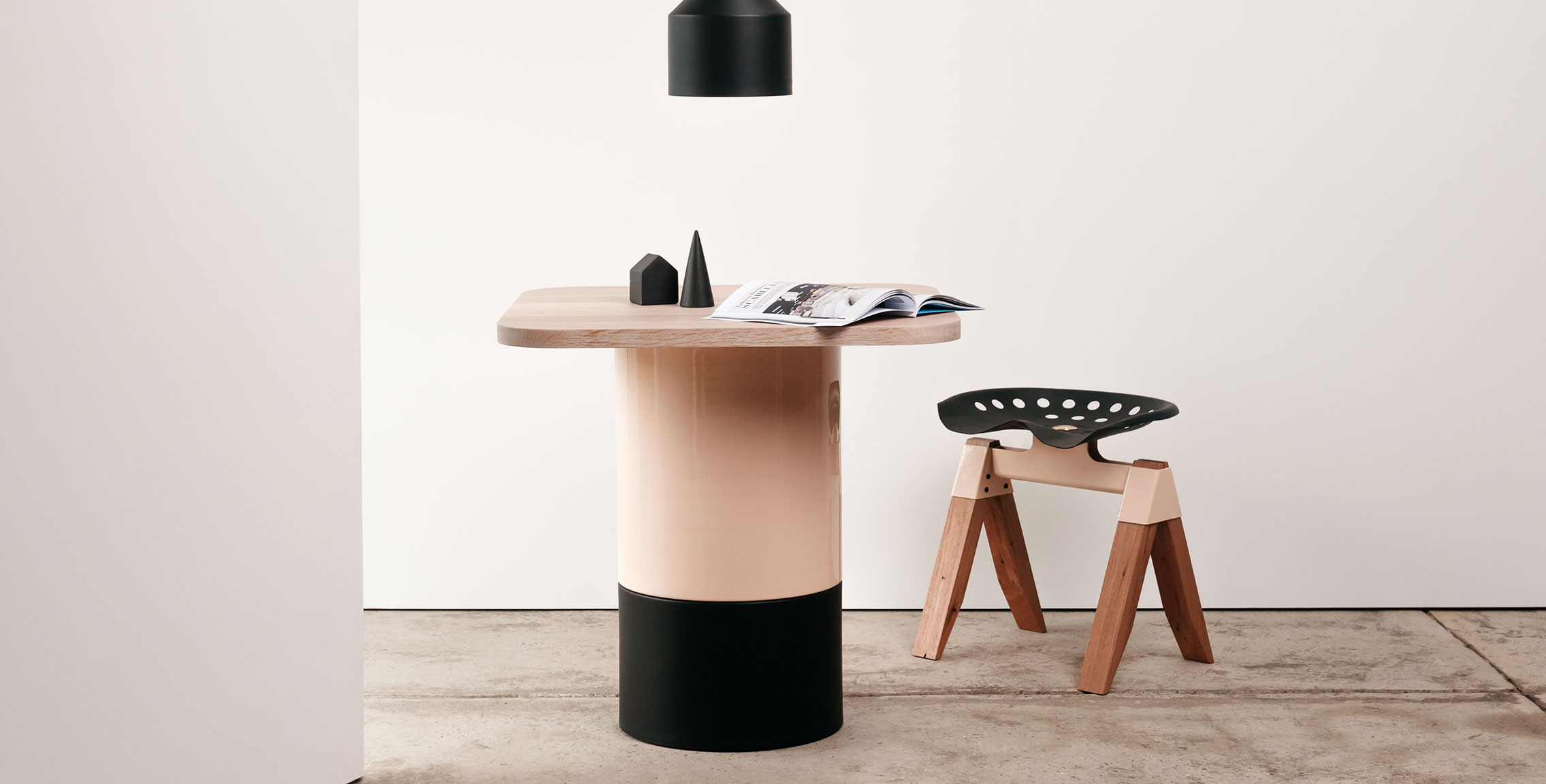 LifeSpaceJourney Cylinder table
